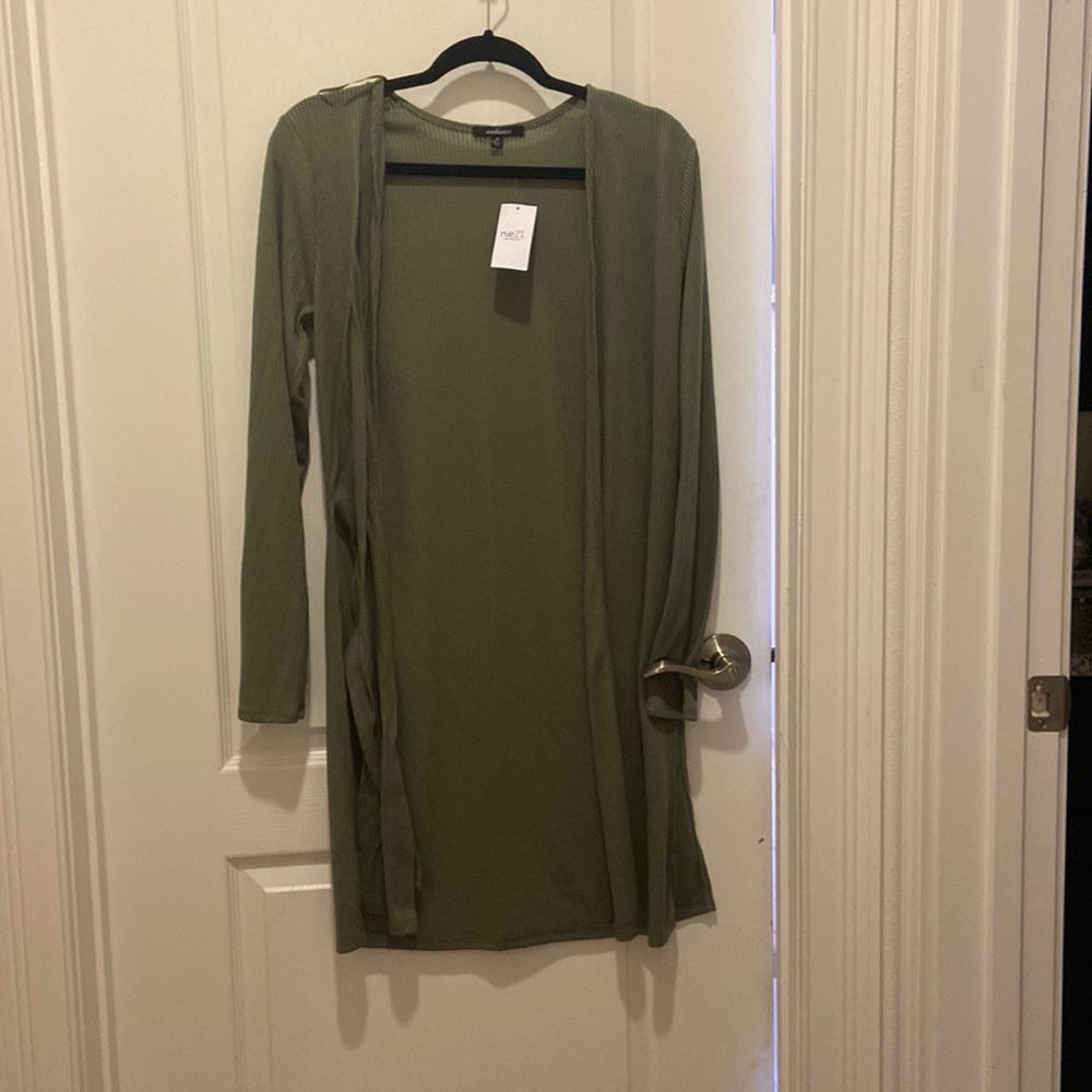 Rue21 forest green long cardigan size M NWT
